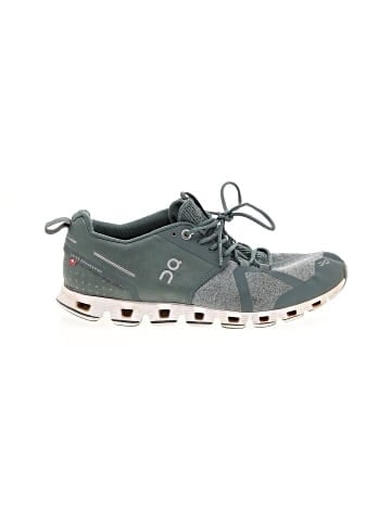 On Cloud Sneakers (view 1)