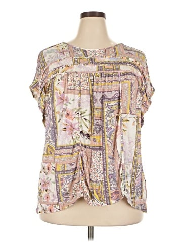Cupio Short Sleeve T-Shirt (view 1)