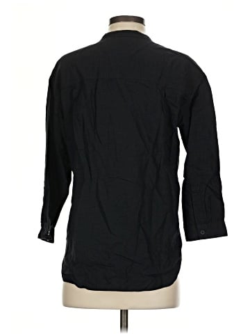 Uniqlo 3/4 Sleeve Button-Down Shirt (view 2)