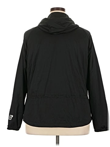 New Balance Windbreaker (view 2)