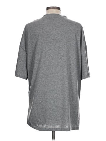 Unbranded 3/4 Sleeve T-Shirt (view 2)