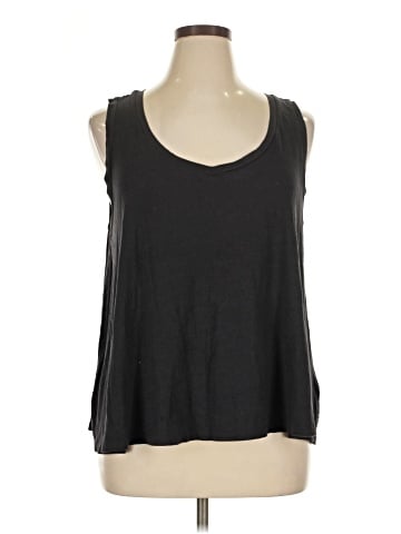 Gap Sleeveless T-Shirt (view 1)