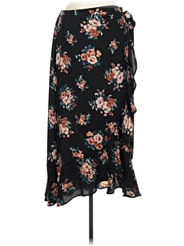 Xhilaration Casual Skirt (view 1)