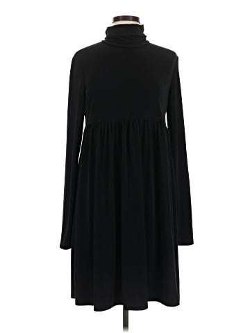 Donna Morgan Casual Dress (view 1)