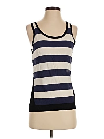 Si-iae Sleeveless T-Shirt (view 1)