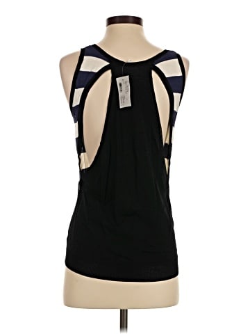 Si-iae Sleeveless T-Shirt (view 2)