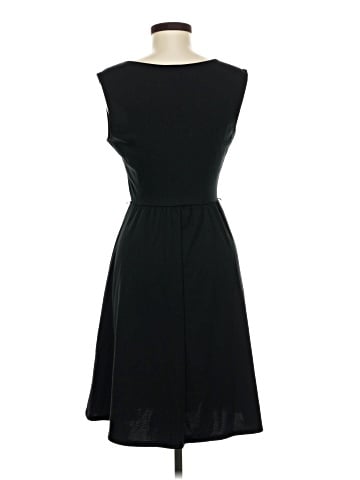 Old Navy Casual Dress (view 2)