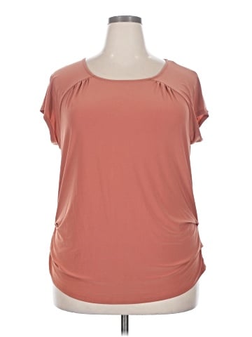 AUW Short Sleeve Top (view 1)
