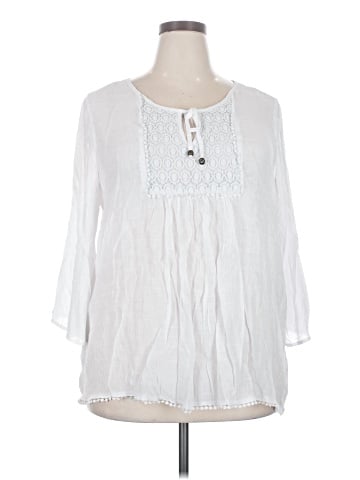 Carolyn Taylor 3/4 Sleeve Blouse (view 1)