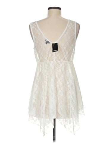 Torrid Sleeveless Blouse (view 2)