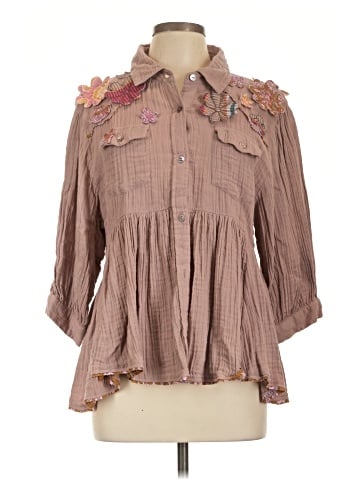 Ivy Jane 3/4 Sleeve Blouse (view 1)