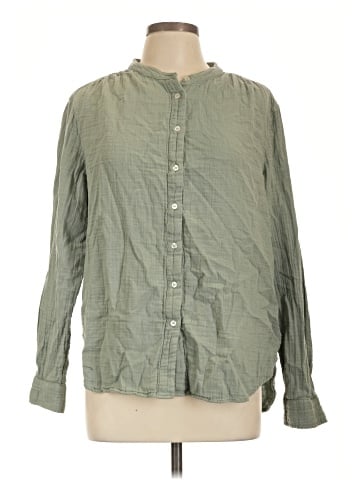Gap Long Sleeve Button-Down Shirt (view 1)