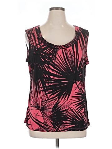 The Limited Sleeveless Top (view 1)