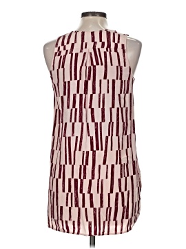Vince. Sleeveless Silk Top (view 2)
