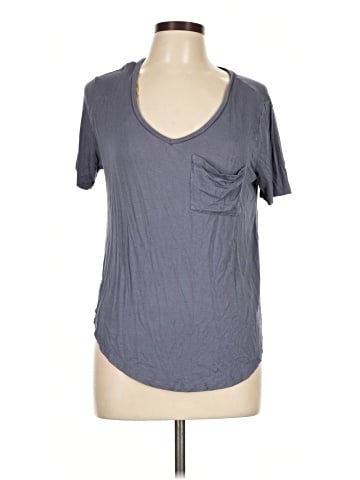 Charlotte Russe Short Sleeve T-Shirt (view 1)