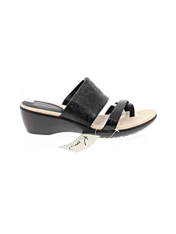 Kim Rogers Wedges (view 1)