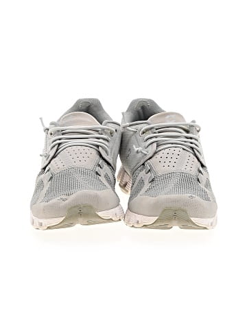 On Cloud Sneakers (view 2)