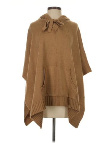 Farrow Poncho (view 1)