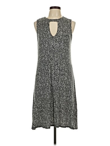 Jennifer Lopez Casual Dress (view 1)