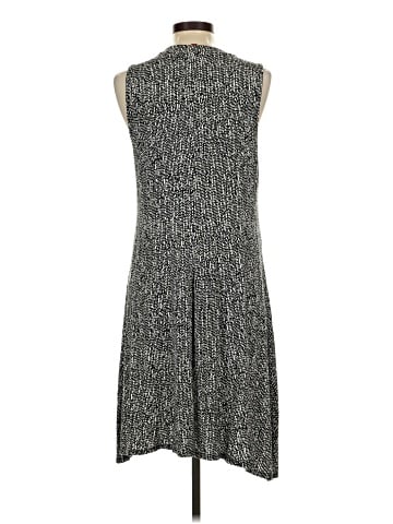 Jennifer Lopez Casual Dress (view 2)