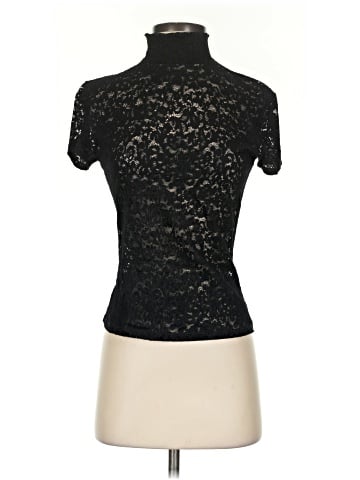 Lola Short Sleeve Top (view 1)
