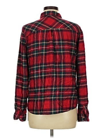 Maurices Long Sleeve Button-Down Shirt (view 2)