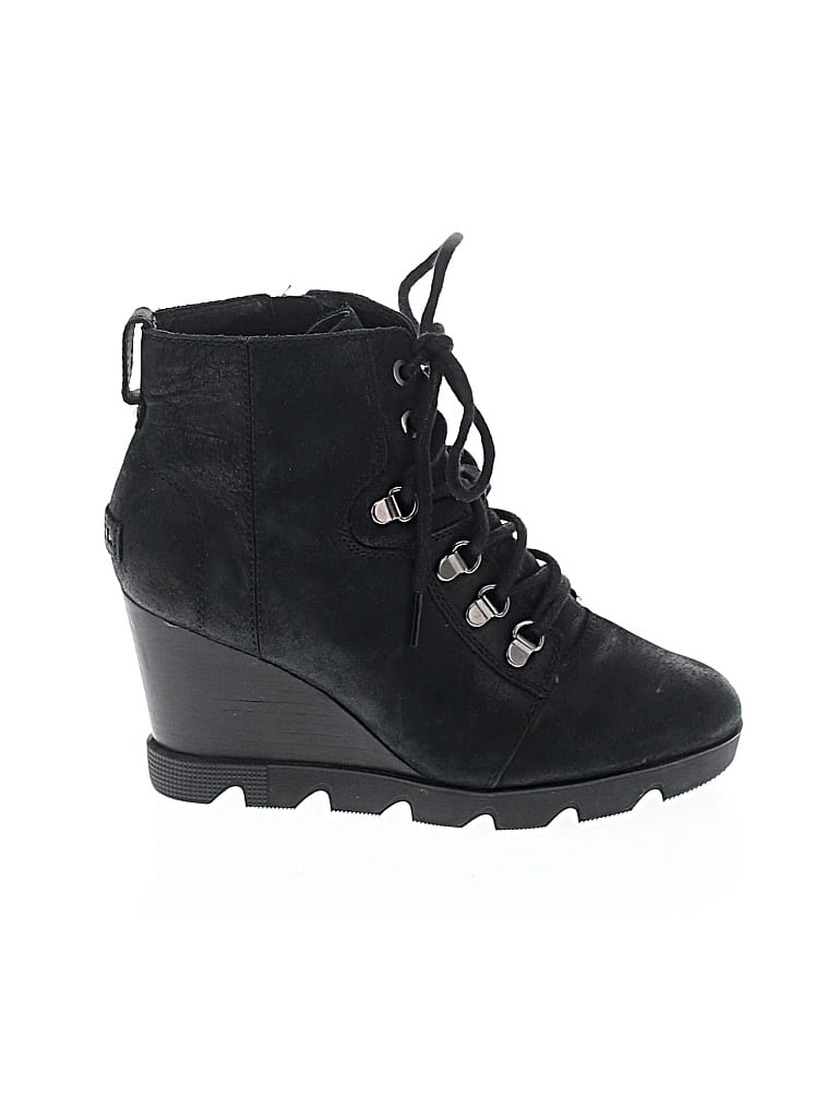 Pre-owned Sorel Wedges In Black