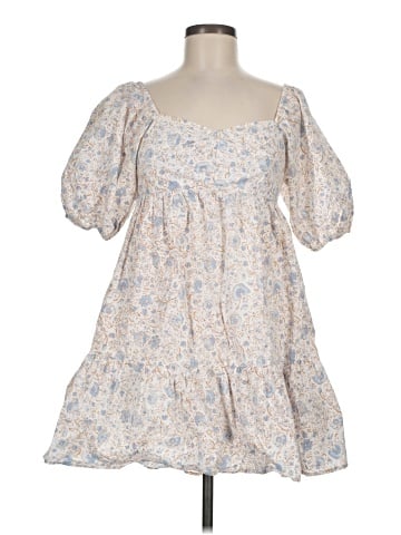 Billabong 3/4 Sleeve Top (view 1)