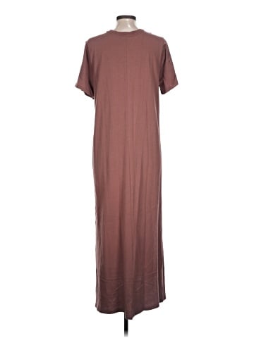 Old Navy Casual Dress (view 2)