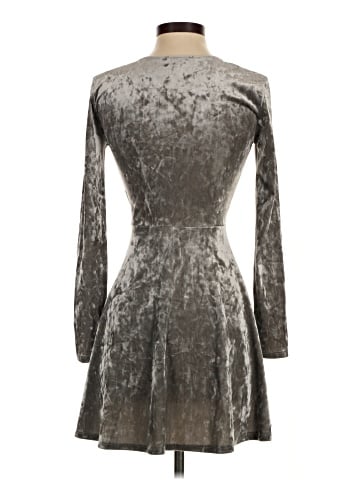 Forever 21 Cocktail Dress (view 2)