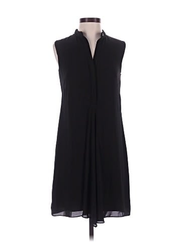 CUE Casual Dress (view 1)