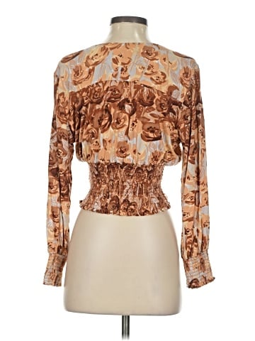 Tiny 3/4 Sleeve Blouse (view 2)