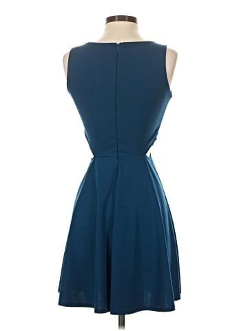 Belongsci Cocktail Dress (view 2)