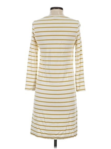 fleur bleue Casual Dress (view 2)