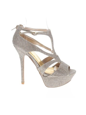 Qupid Sandals (view 1)