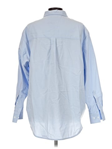 Gap Long Sleeve Button-Down Shirt (view 2)