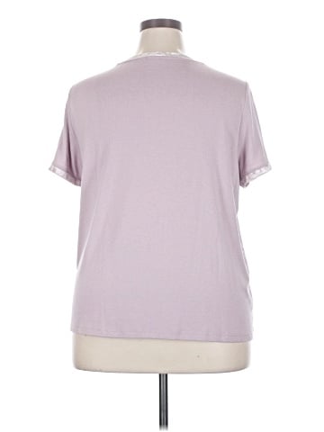 Gap Short Sleeve T-Shirt (view 2)