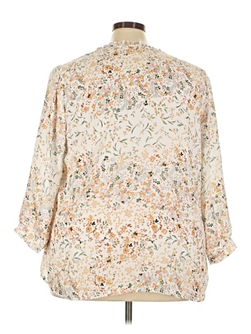 Violet & Claire 3/4 Sleeve Blouse (view 2)