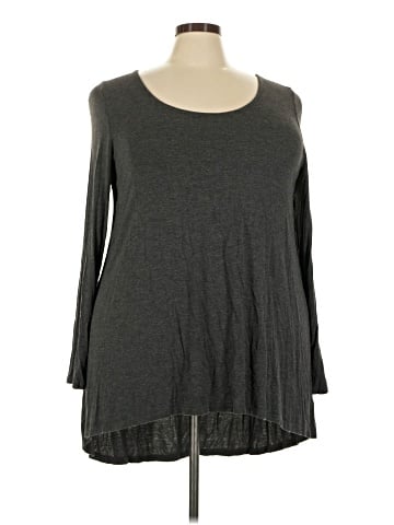 Torrid 3/4 Sleeve T-Shirt (view 1)