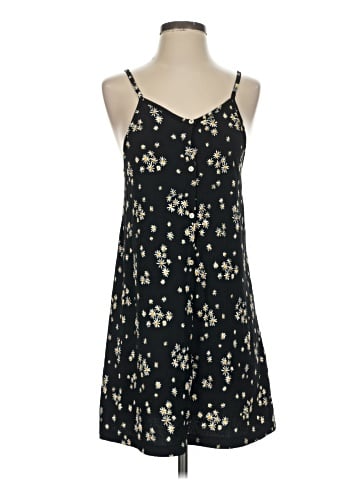 Unbranded Casual Dress (view 1)