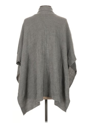 Alya Poncho (view 2)