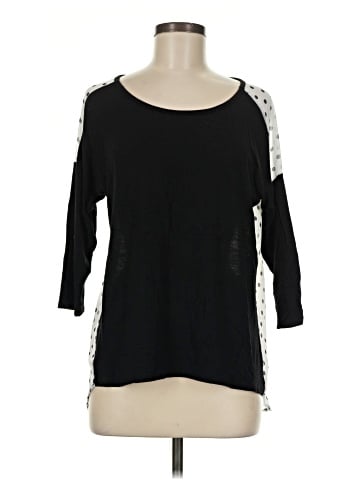 New York & Company 3/4 Sleeve Top (view 1)