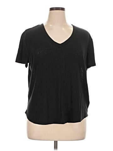 Gap Short Sleeve T-Shirt (view 1)