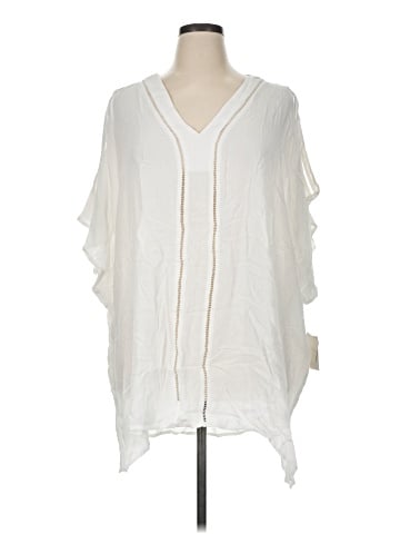 Raisins 3/4 Sleeve Blouse (view 1)