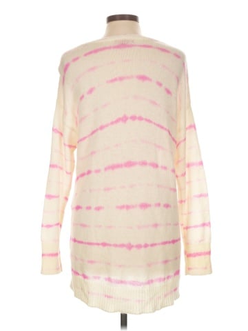 Jennifer Lopez Pullover Sweater (view 2)