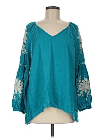 Sundance 3/4 Sleeve Blouse (view 1)
