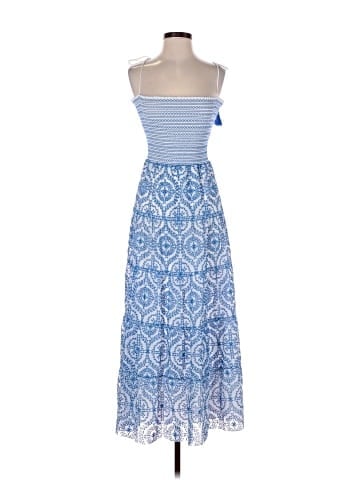 Alice + Olivia Casual Dress (view 1)