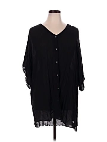 Hurley 3/4 Sleeve Blouse (view 1)
