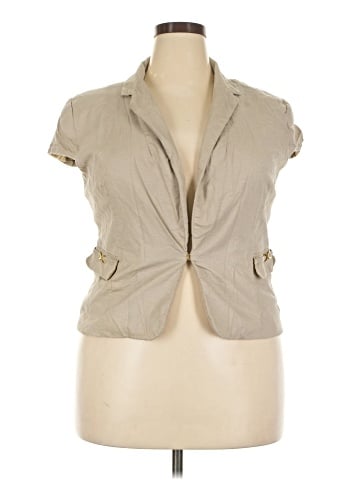 7th Avenue Design Studio New York & Company Sleeveless Button-Down Shirt (view 1)