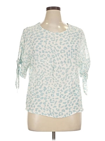 Charlie Paige Short Sleeve Blouse (view 1)